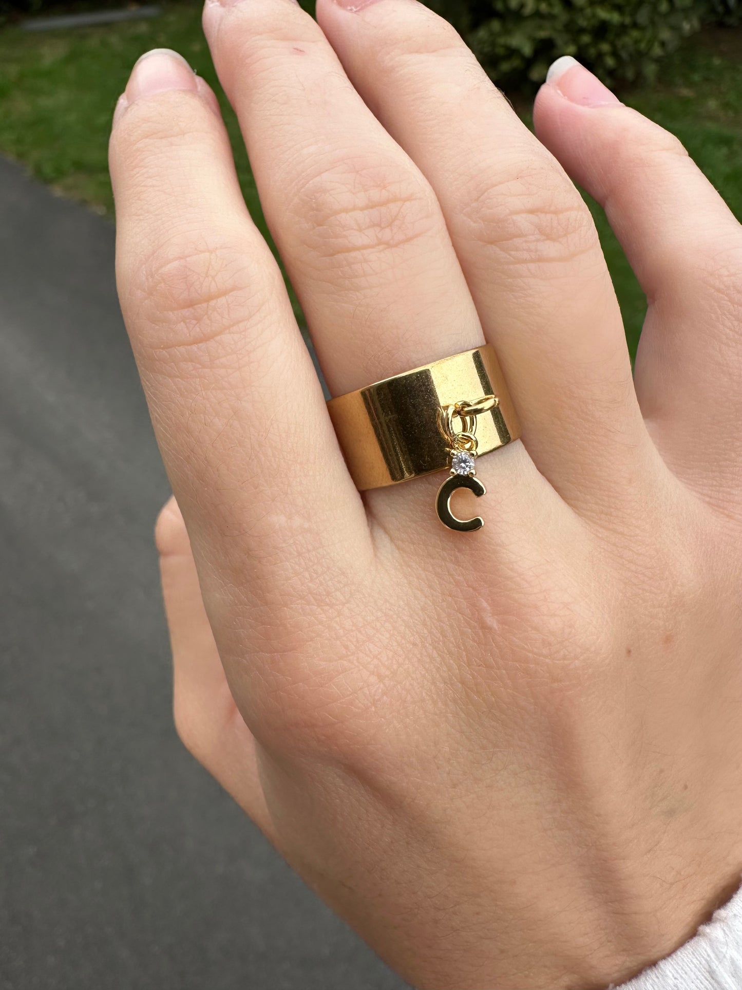 BAGUE - MONIKA